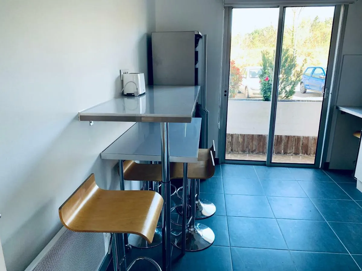 Bel Appartjardin Auch 100M2 6Pers 2Sd 2Wc Parking Gratuit Proche Parc Cine Circa Bus Cces Apartment 0*,